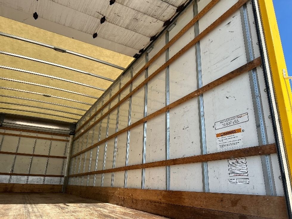 Medium Duty Box Truck-Light and Medium Duty Trucks-International-2021-MV607-Katy-TX-230,593\n\t\tmiles-$ 37,750 - Image 12