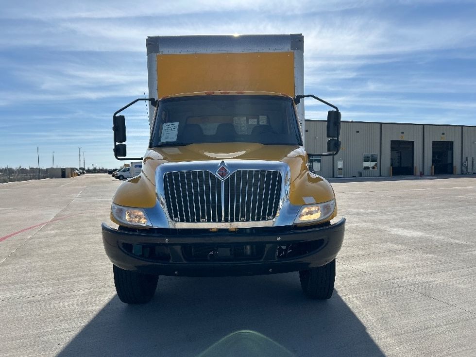 Medium Duty Box Truck-Light and Medium Duty Trucks-International-2021-MV607-Katy-TX-230,593\n\t\tmiles-$ 37,750 - Image 2
