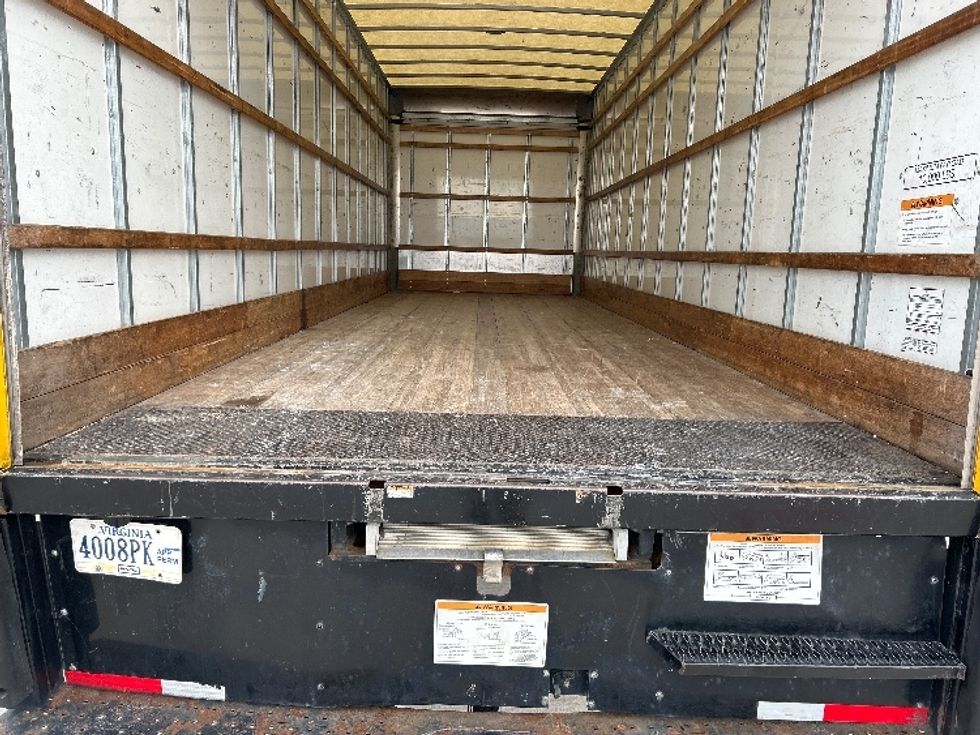 Medium Duty Box Truck-Light and Medium Duty Trucks-International-2021-MV607-Katy-TX-239,520\n\t\tmiles-$ 35,500 - Image 10