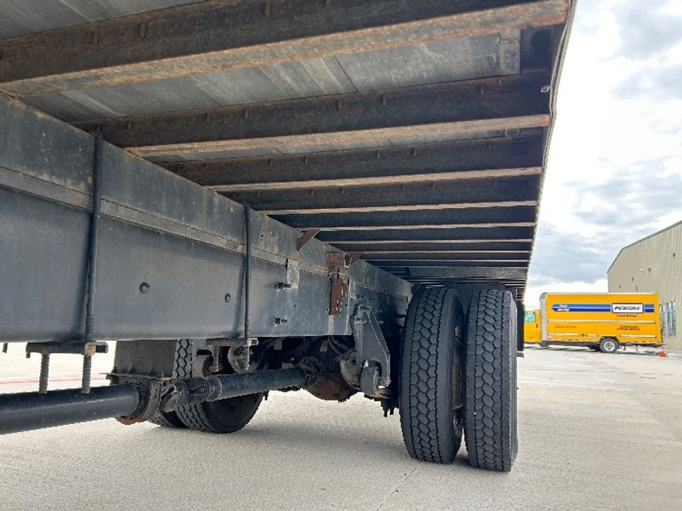 Medium Duty Box Truck-Light and Medium Duty Trucks-International-2021-MV607-Katy-TX-239,520\n\t\tmiles-$ 35,500 - Image 5