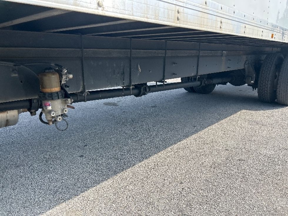 Medium Duty Box Truck-Light and Medium Duty Trucks-International-2021-MV607-Katy-TX-340,058\n\t\tmiles-$ 24,250 - Image 5