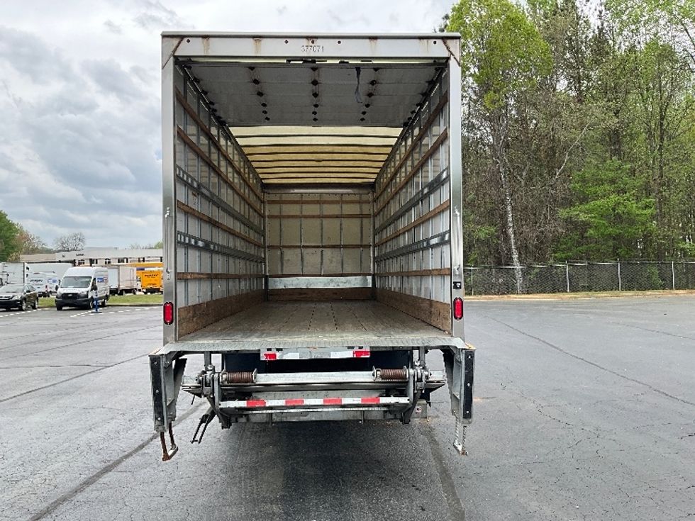 Medium Duty Box Truck-Light and Medium Duty Trucks-International-2021-MV607-Kennesaw-GA-158,728\n\t\tmiles-$ 64,250 - Image 8