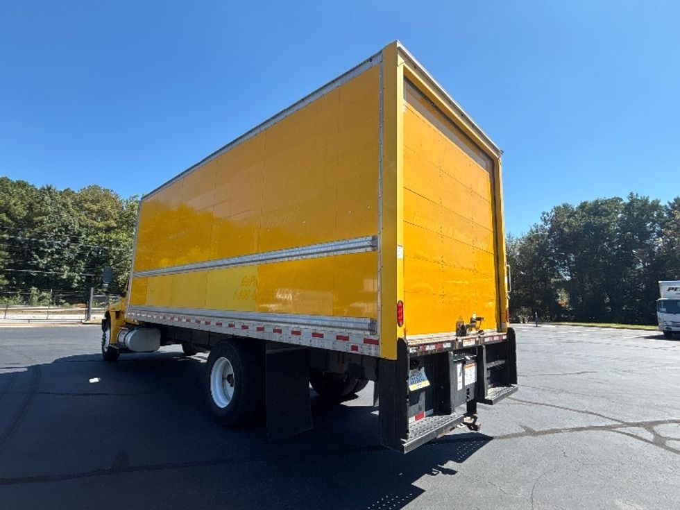 Medium Duty Box Truck-Light and Medium Duty Trucks-International-2021-MV607-Kennesaw-GA-189,326\n\t\tmiles-$ 37,750 - Image 6