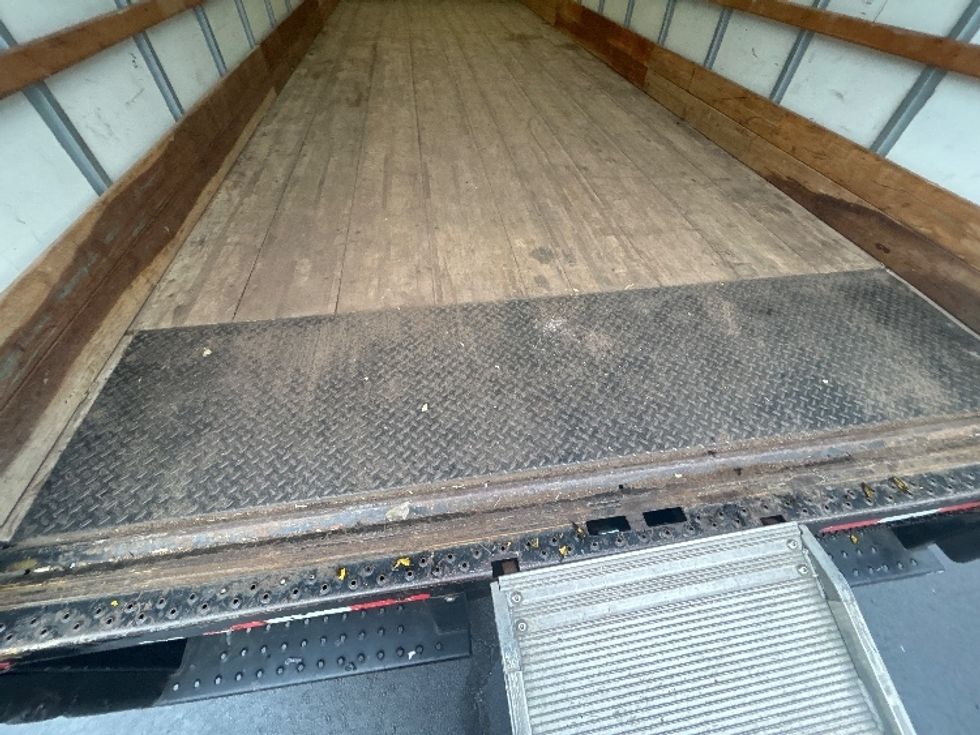 Medium Duty Box Truck-Light and Medium Duty Trucks-International-2021-MV607-Kennesaw-GA-205,325\n\t\tmiles-$ 44,250 - Image 10