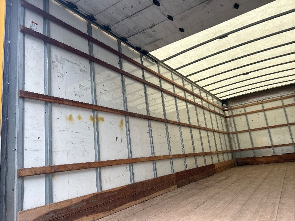 Medium Duty Box Truck-Light and Medium Duty Trucks-International-2021-MV607-Kennesaw-GA-205,325\n\t\tmiles-$ 44,250 - Image 11