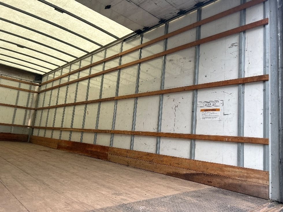 Medium Duty Box Truck-Light and Medium Duty Trucks-International-2021-MV607-Kennesaw-GA-205,325\n\t\tmiles-$ 44,250 - Image 12