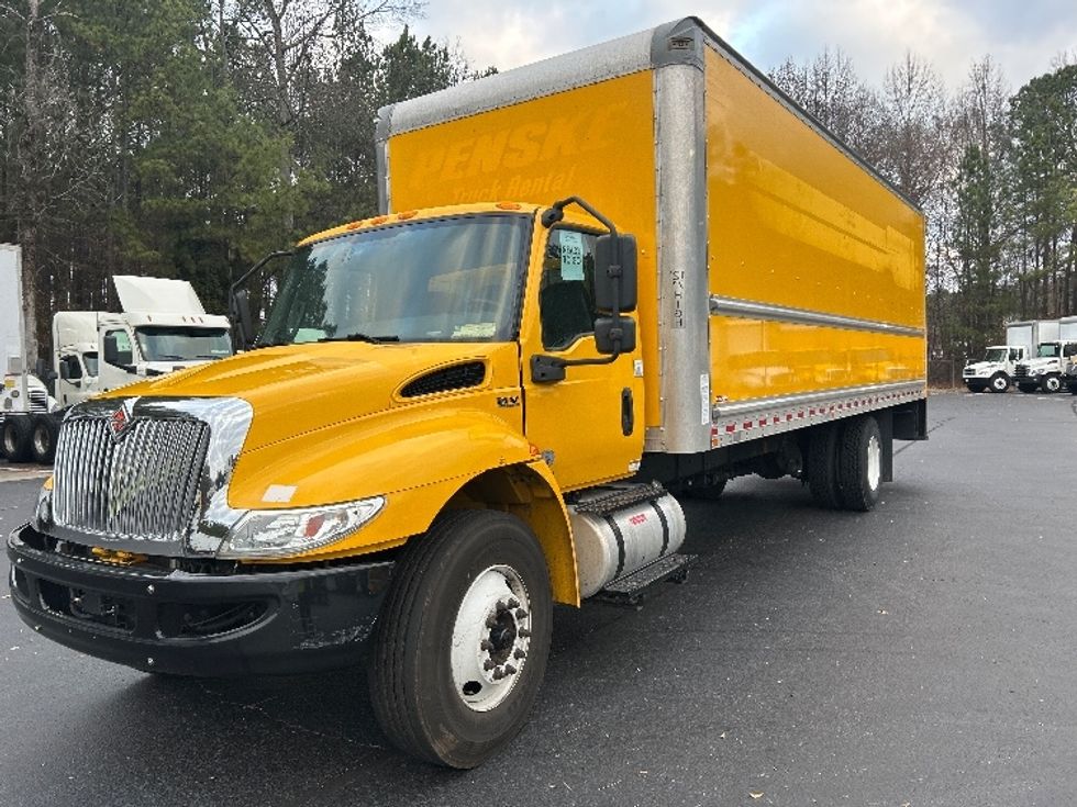 Medium Duty Box Truck-Light and Medium Duty Trucks-International-2021-MV607-Kennesaw-GA-205,325\n\t\tmiles-$ 44,250 - Image 3
