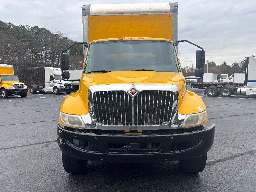 Medium Duty Box Truck-Light and Medium Duty Trucks-International-2021-MV607-Kennesaw-GA-207,617\n\t\tmiles-$ 42,750 - Image 2