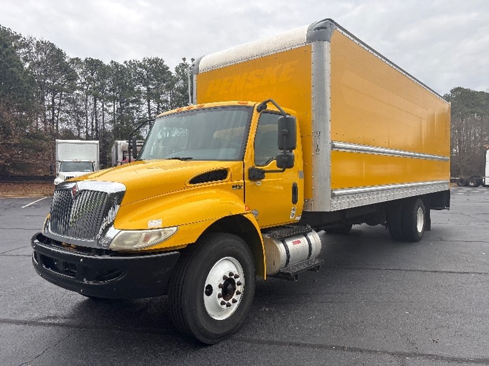 Medium Duty Box Truck-Light and Medium Duty Trucks-International-2021-MV607-Kennesaw-GA-207,617\n\t\tmiles-$ 42,750 - Image 3