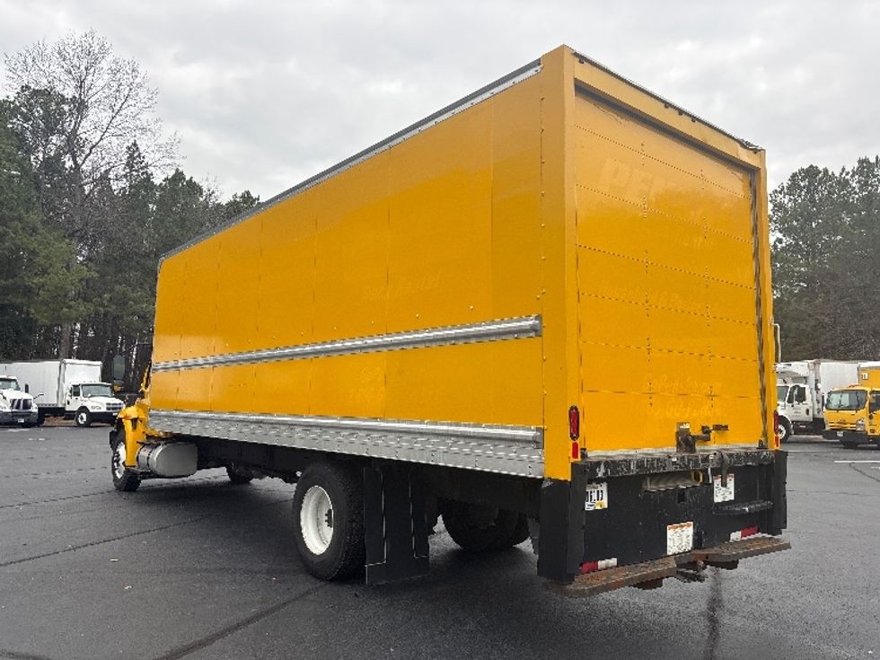 Medium Duty Box Truck-Light and Medium Duty Trucks-International-2021-MV607-Kennesaw-GA-207,617\n\t\tmiles-$ 42,750 - Image 6