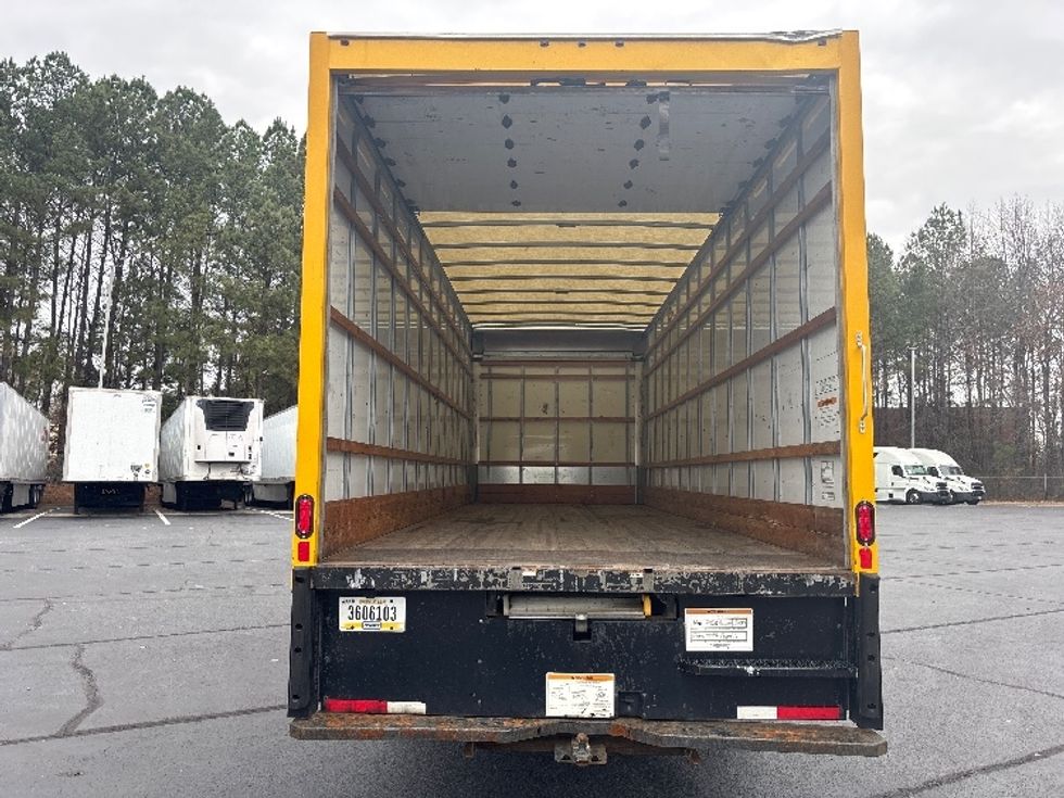 Medium Duty Box Truck-Light and Medium Duty Trucks-International-2021-MV607-Kennesaw-GA-207,617\n\t\tmiles-$ 42,750 - Image 8