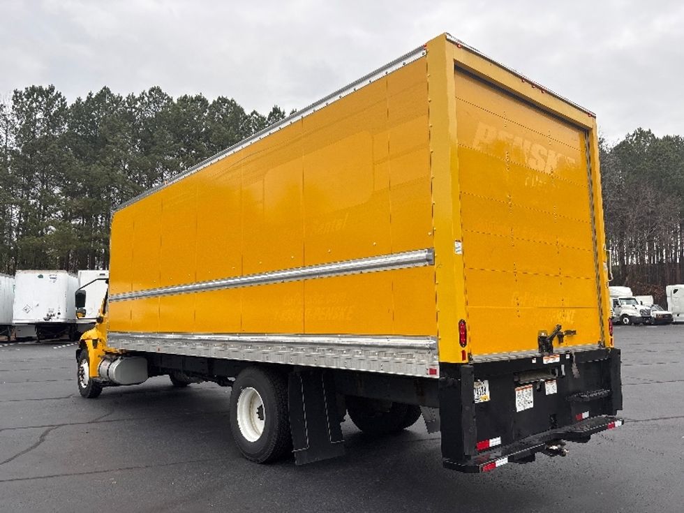 Medium Duty Box Truck-Light and Medium Duty Trucks-International-2021-MV607-Kennesaw-GA-216,005\n\t\tmiles-$ 41,250 - Image 6