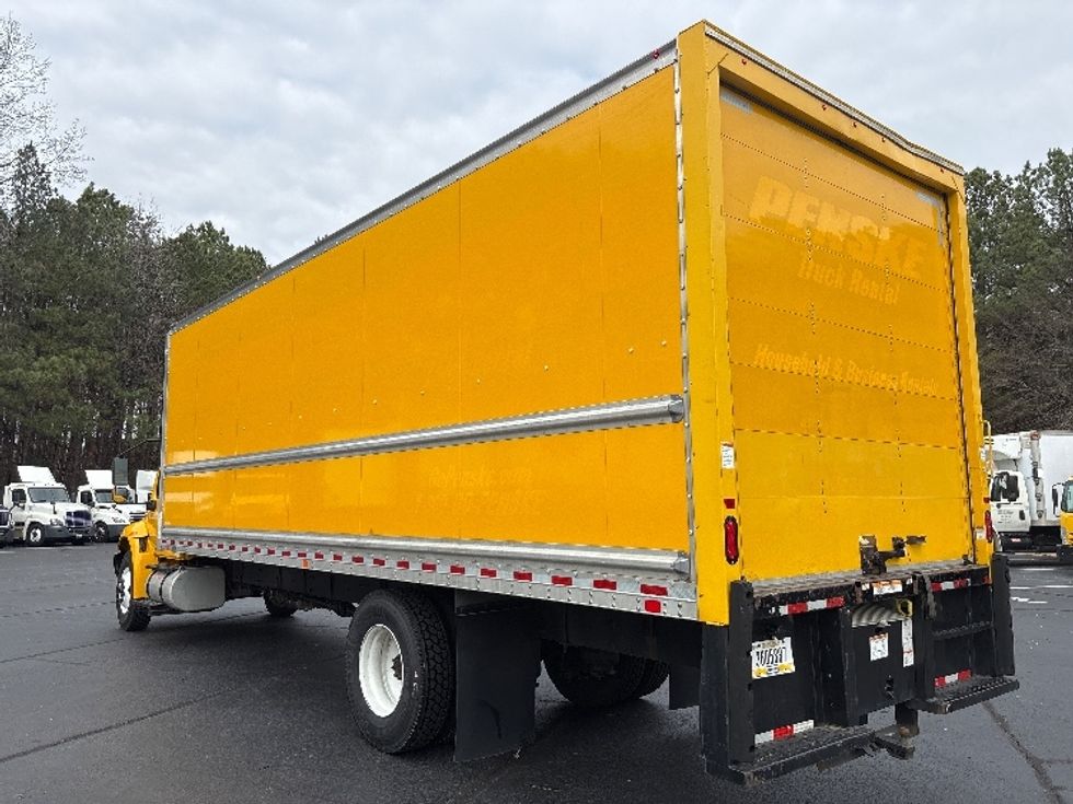 Medium Duty Box Truck-Light and Medium Duty Trucks-International-2021-MV607-Kennesaw-GA-233,958\n\t\tmiles-$ 38,250 - Image 6