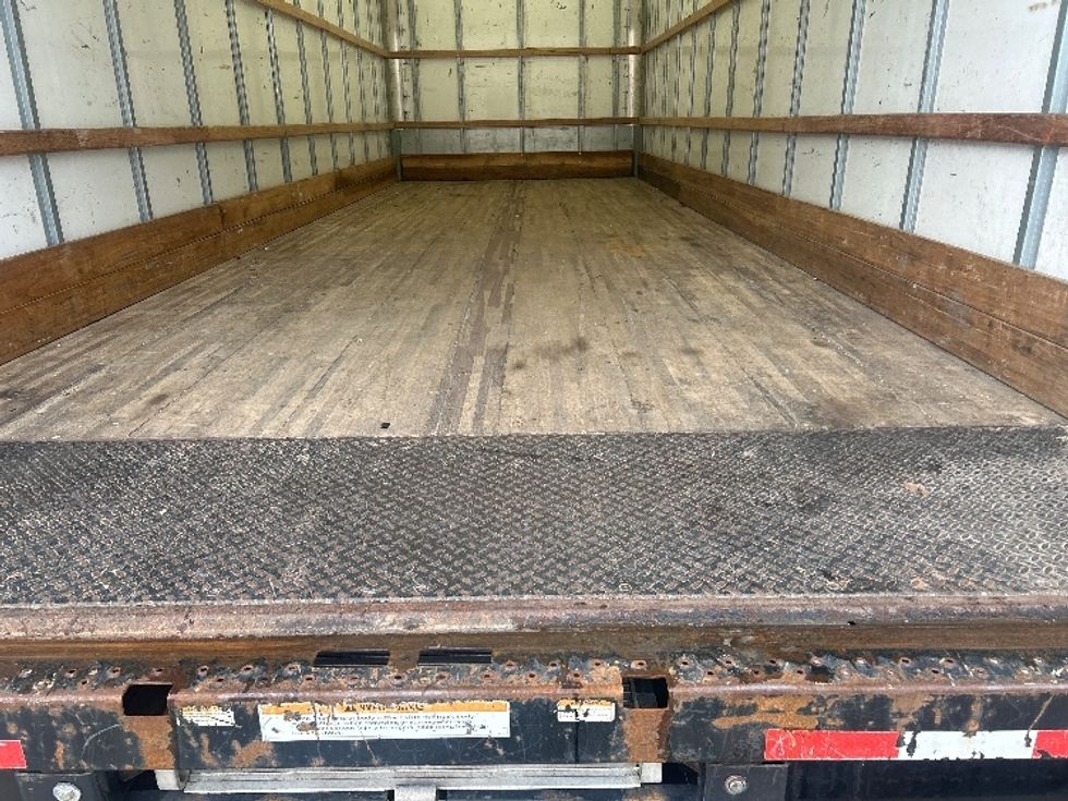 Medium Duty Box Truck-Light and Medium Duty Trucks-International-2021-MV607-Kennesaw-GA-241,824\n\t\tmiles-$ 36,750 - Image 10