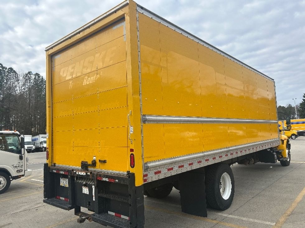 Medium Duty Box Truck-Light and Medium Duty Trucks-International-2021-MV607-Kennesaw-GA-241,824\n\t\tmiles-$ 36,750 - Image 13