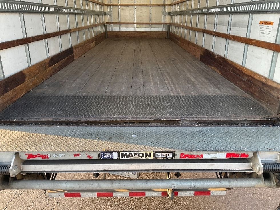 Medium Duty Box Truck-Light and Medium Duty Trucks-International-2021-MV607-Kent-WA-201,856\n\t\tmiles-$ 49,750 - Image 10