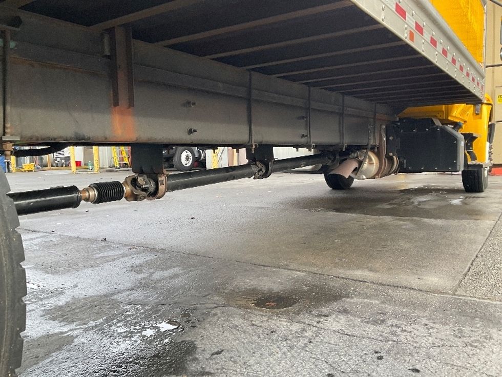 Medium Duty Box Truck-Light and Medium Duty Trucks-International-2021-MV607-Kent-WA-222,977\n\t\tmiles-$ 37,500 - Image 14