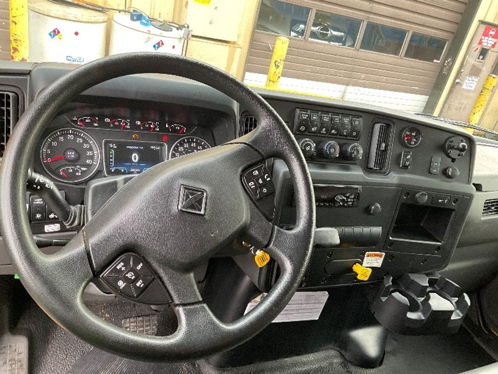 Medium Duty Box Truck-Light and Medium Duty Trucks-International-2021-MV607-Kent-WA-222,977\n\t\tmiles-$ 37,500 - Image 18