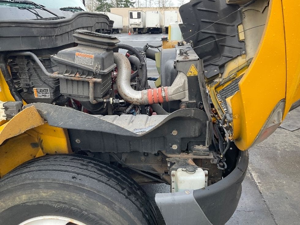 Medium Duty Box Truck-Light and Medium Duty Trucks-International-2021-MV607-Kent-WA-222,977\n\t\tmiles-$ 37,500 - Image 23