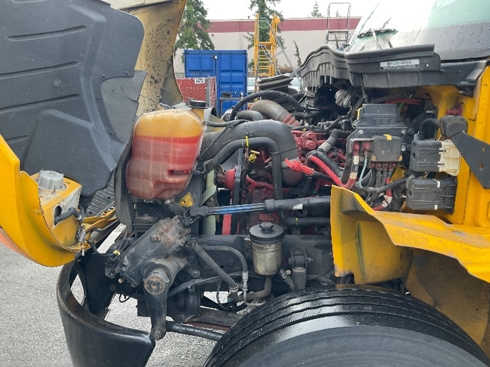 Medium Duty Box Truck-Light and Medium Duty Trucks-International-2021-MV607-Kent-WA-242,159\n\t\tmiles-$ 34,500 - Image 24