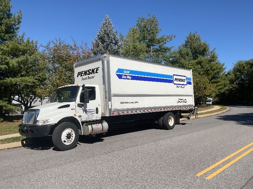 Medium Duty Box Truck-Light and Medium Duty Trucks-International-2021-MV607-King Of Prussia-PA-209,397\n\t\tmiles-$ 45,250 - Image 3