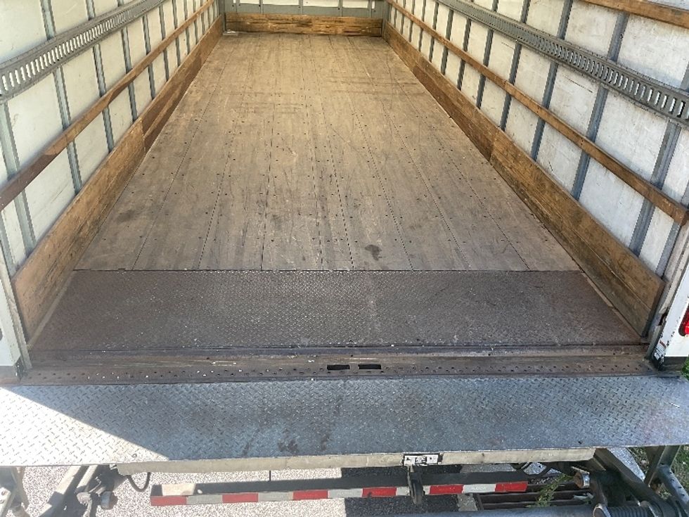 Medium Duty Box Truck-Light and Medium Duty Trucks-International-2021-MV607-King Of Prussia-PA-209,397\n\t\tmiles-$ 45,250 - Image 10