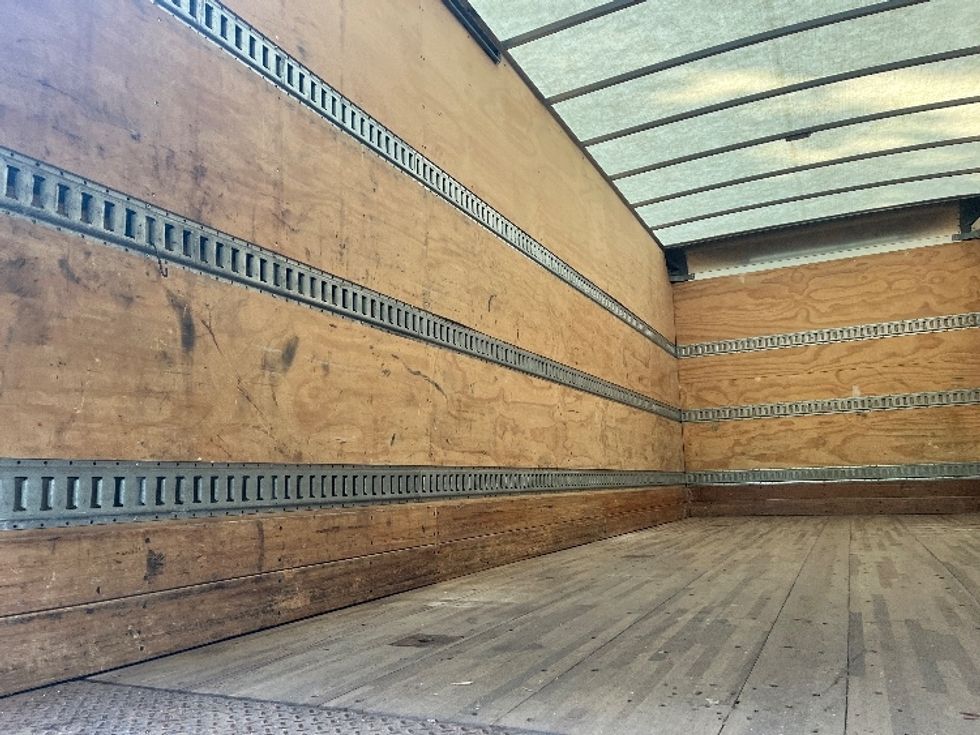 Medium Duty Box Truck-Light and Medium Duty Trucks-International-2021-MV607-King Of Prussia-PA-278,412\n\t\tmiles-$ 30,750 - Image 11