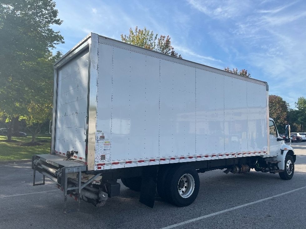 Medium Duty Box Truck-Light and Medium Duty Trucks-International-2021-MV607-King Of Prussia-PA-278,412\n\t\tmiles-$ 30,750 - Image 13