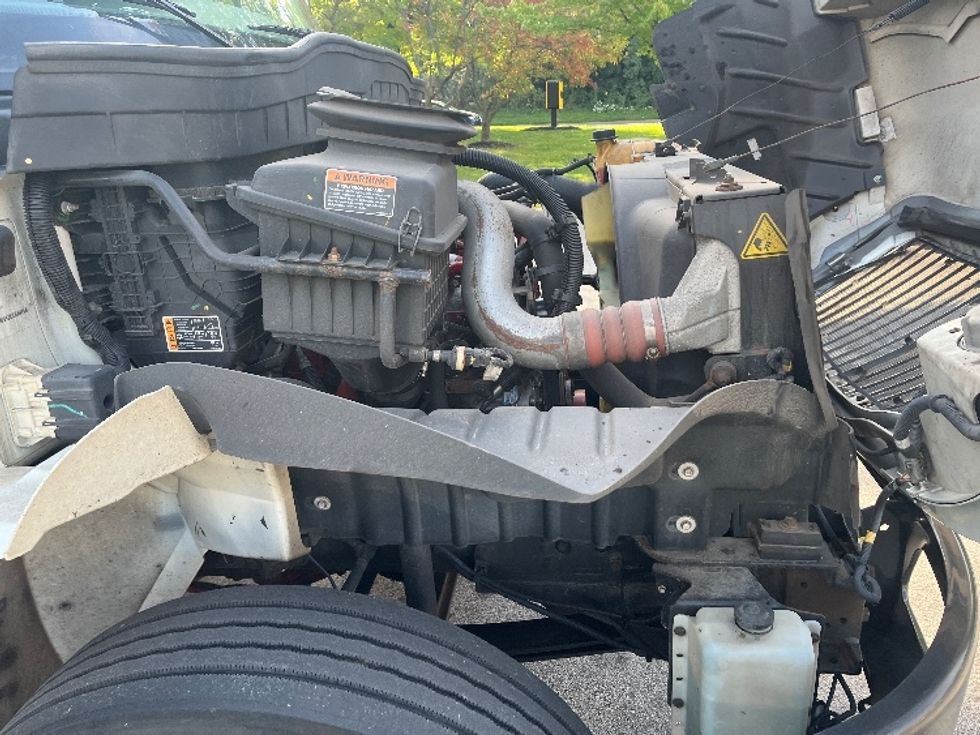 Medium Duty Box Truck-Light and Medium Duty Trucks-International-2021-MV607-King Of Prussia-PA-278,412\n\t\tmiles-$ 30,750 - Image 23