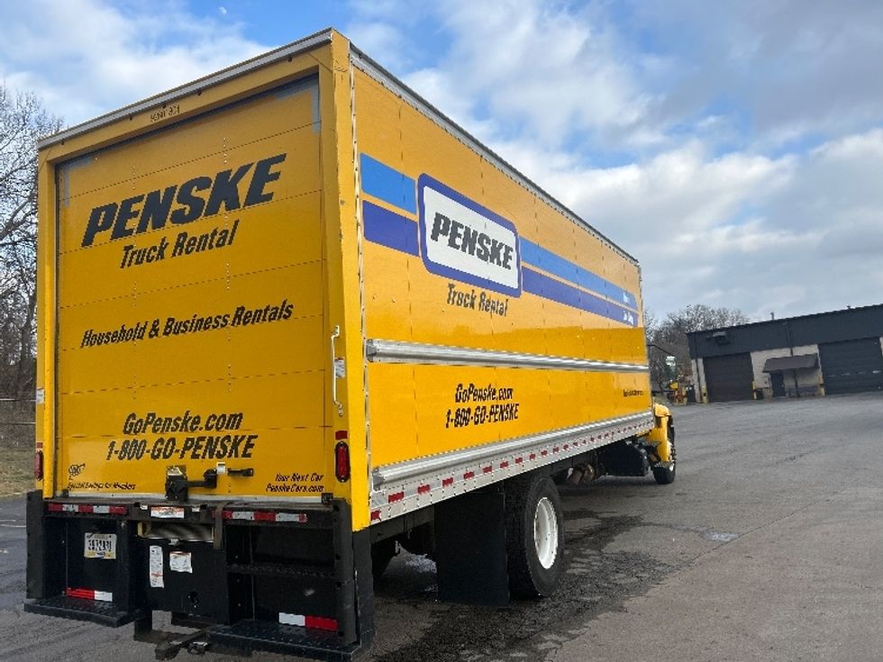 Medium Duty Box Truck-Light and Medium Duty Trucks-International-2021-MV607-Knoxville-TN-200,315\n\t\tmiles-$ 45,000 - Image 12