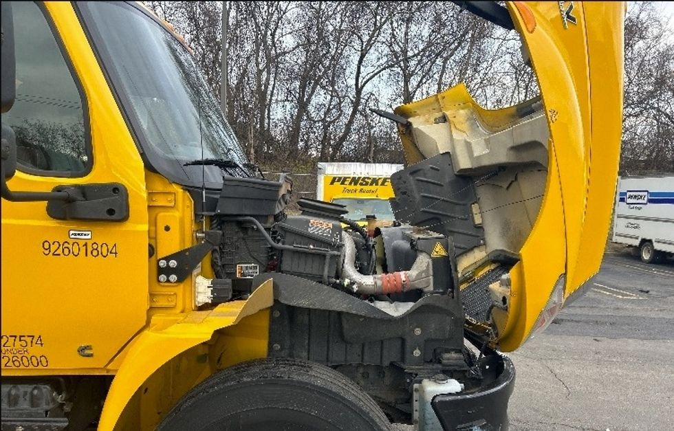 Medium Duty Box Truck-Light and Medium Duty Trucks-International-2021-MV607-Knoxville-TN-200,315\n\t\tmiles-$ 45,000 - Image 22