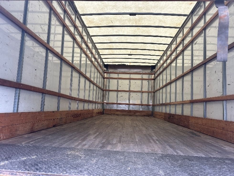 Medium Duty Box Truck-Light and Medium Duty Trucks-International-2021-MV607-Knoxville-TN-200,315\n\t\tmiles-$ 45,000 - Image 8