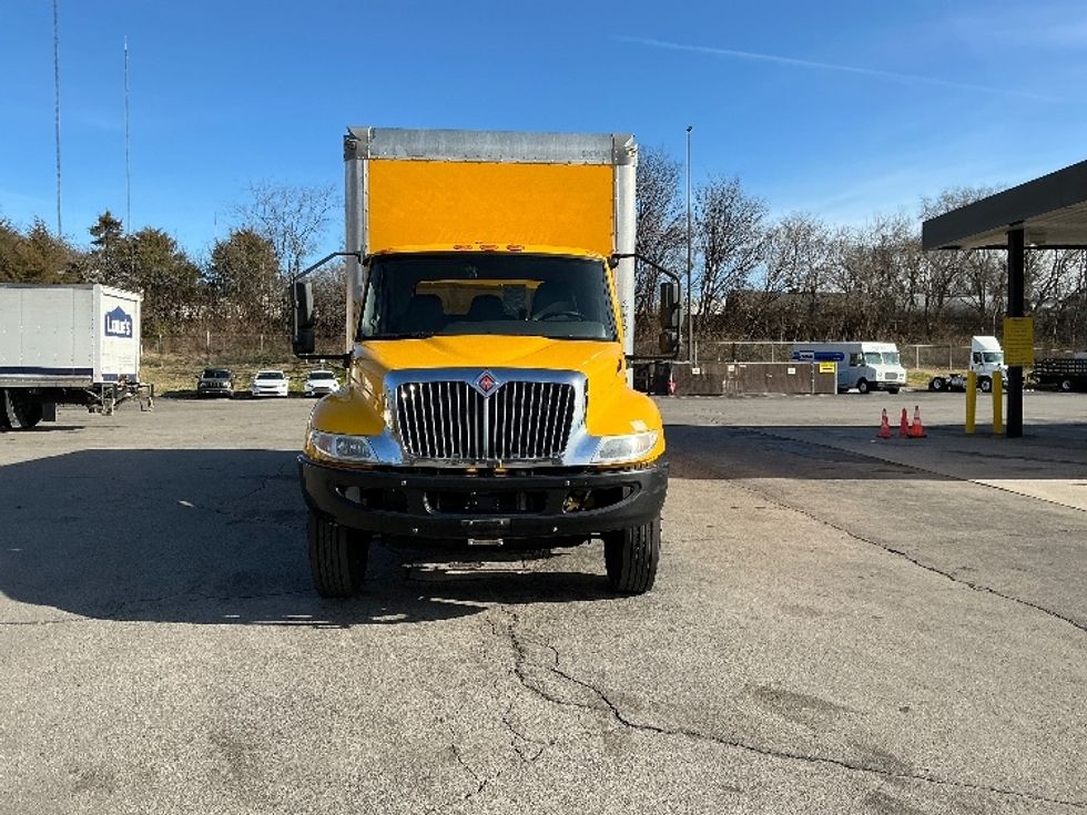 Medium Duty Box Truck-Light and Medium Duty Trucks-International-2021-MV607-Knoxville-TN-207,211\n\t\tmiles-$ 44,000 - Image 2