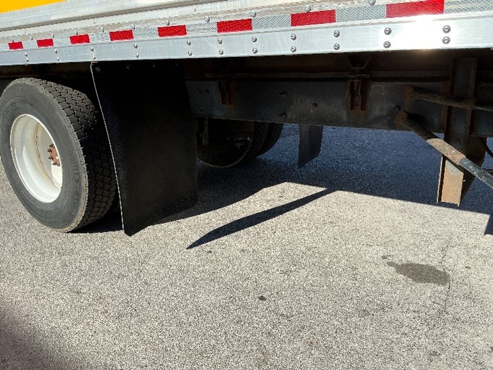 Medium Duty Box Truck-Light and Medium Duty Trucks-International-2021-MV607-Knoxville-TN-207,211\n\t\tmiles-$ 44,000 - Image 25