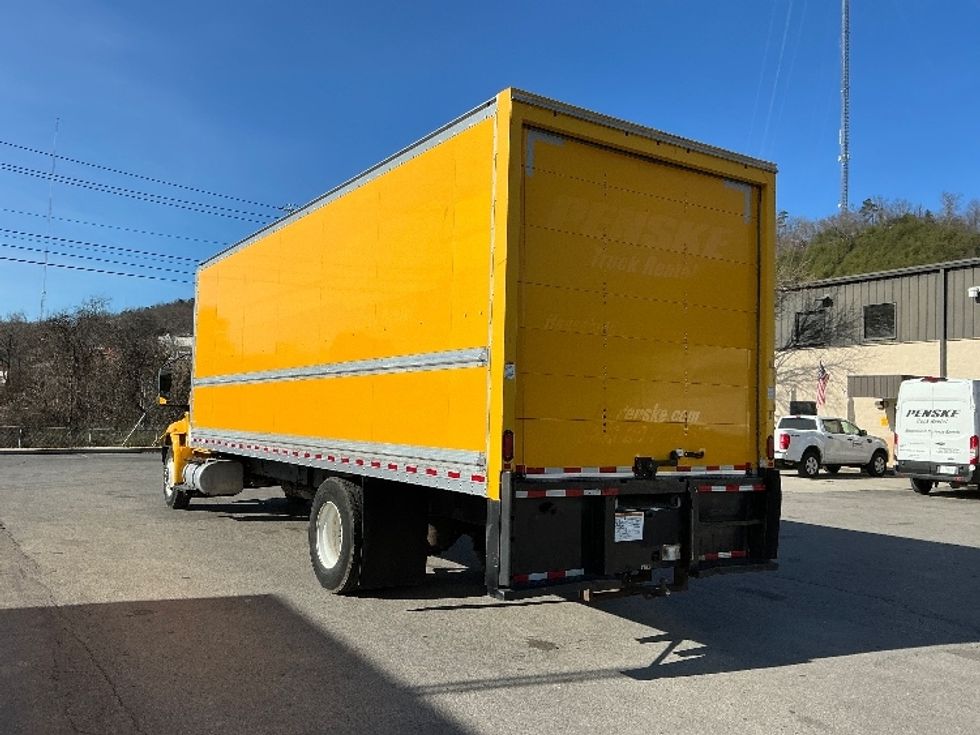 Medium Duty Box Truck-Light and Medium Duty Trucks-International-2021-MV607-Knoxville-TN-207,211\n\t\tmiles-$ 44,000 - Image 6