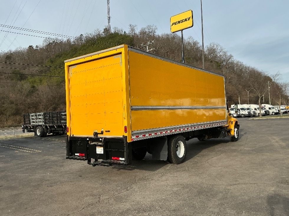 Medium Duty Box Truck-Light and Medium Duty Trucks-International-2021-MV607-Knoxville-TN-214,190\n\t\tmiles-$ 43,000 - Image 13