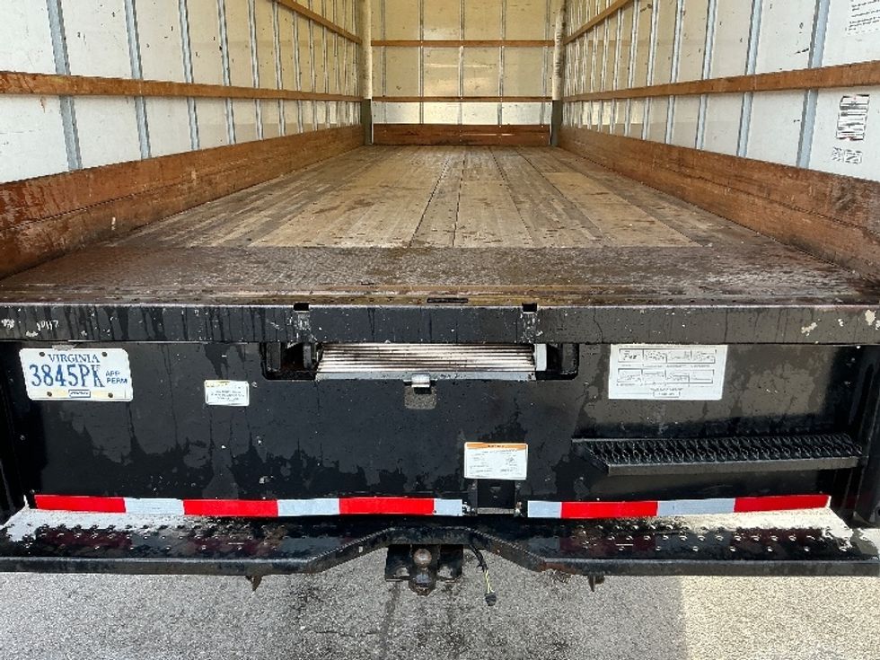 Medium Duty Box Truck-Light and Medium Duty Trucks-International-2021-MV607-Knoxville-TN-219,741\n\t\tmiles-$ 42,000 - Image 10