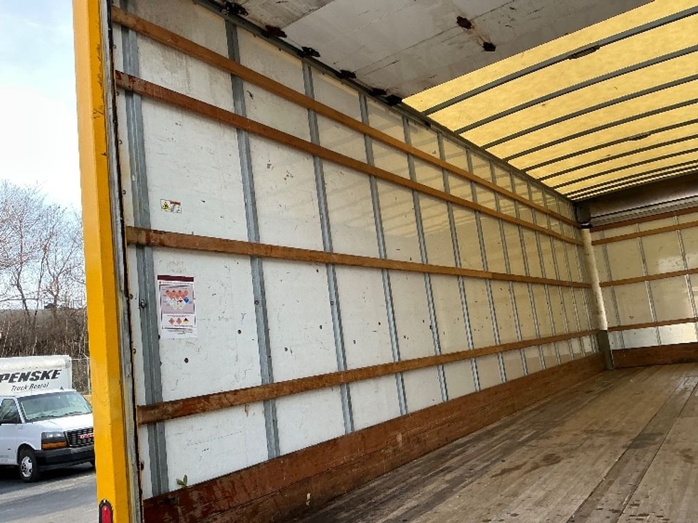 Medium Duty Box Truck-Light and Medium Duty Trucks-International-2021-MV607-Knoxville-TN-219,741\n\t\tmiles-$ 42,000 - Image 11