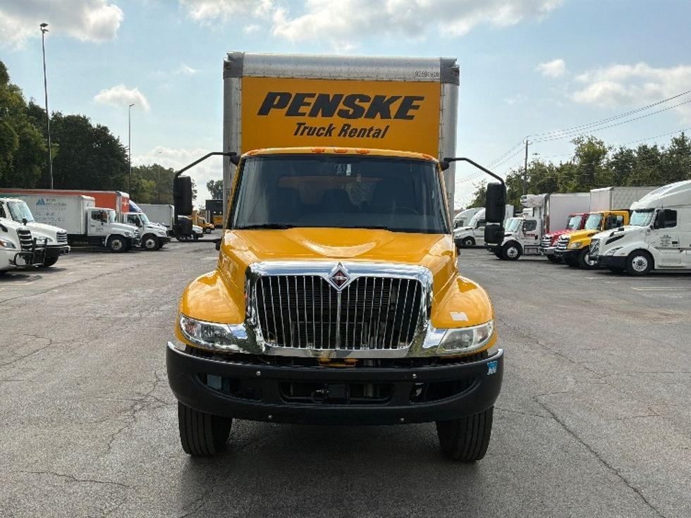 Medium Duty Box Truck-Light and Medium Duty Trucks-International-2021-MV607-Knoxville-TN-229,125\n\t\tmiles-$ 38,000 - Image 2