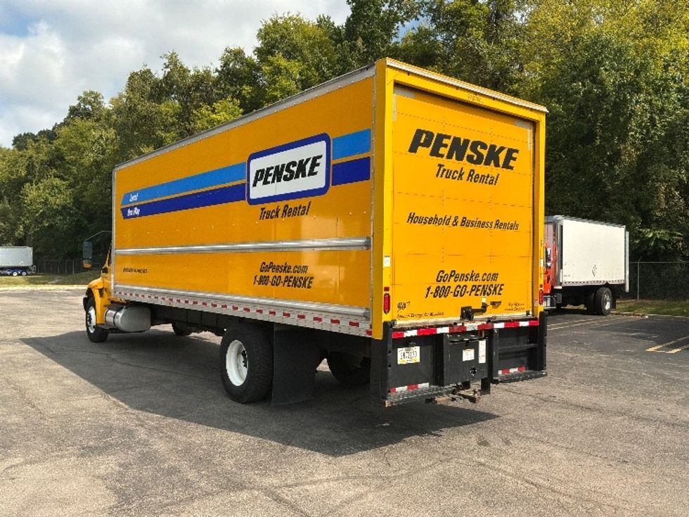 Medium Duty Box Truck-Light and Medium Duty Trucks-International-2021-MV607-Knoxville-TN-229,125\n\t\tmiles-$ 38,000 - Image 6