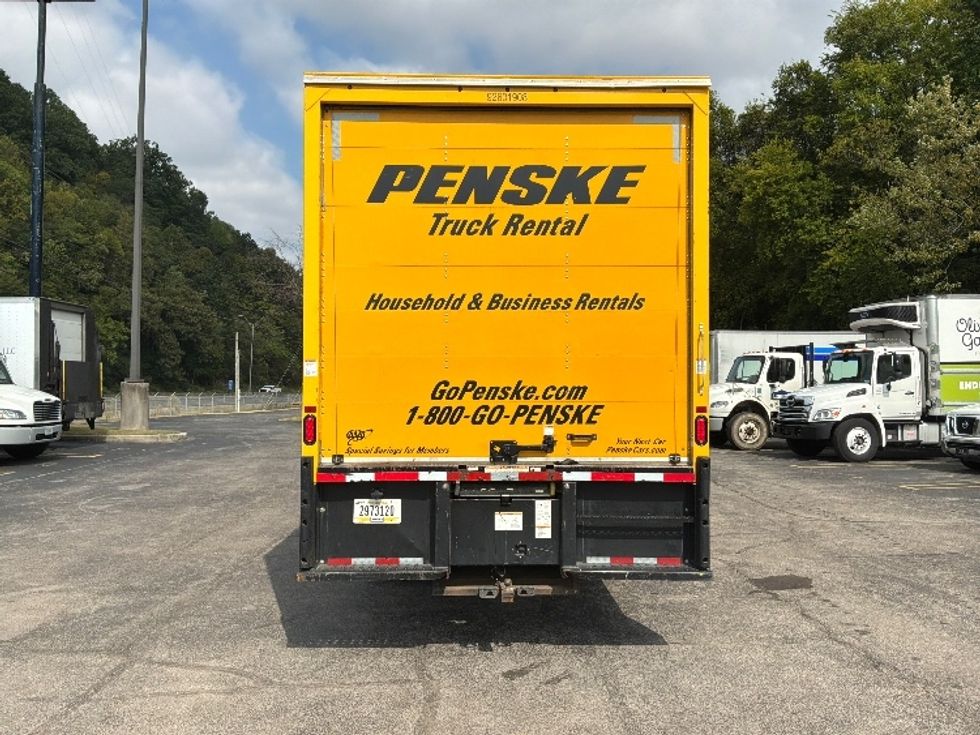 Medium Duty Box Truck-Light and Medium Duty Trucks-International-2021-MV607-Knoxville-TN-229,125\n\t\tmiles-$ 38,000 - Image 7