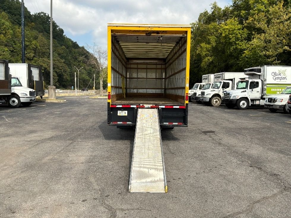 Medium Duty Box Truck-Light and Medium Duty Trucks-International-2021-MV607-Knoxville-TN-229,125\n\t\tmiles-$ 38,000 - Image 9