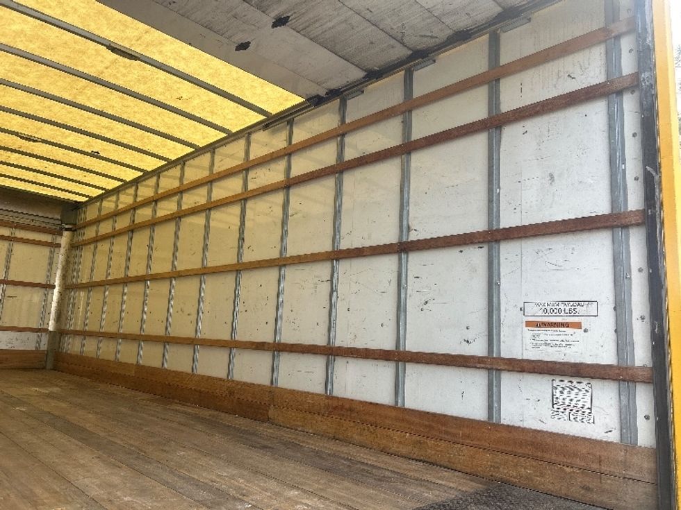 Medium Duty Box Truck-Light and Medium Duty Trucks-International-2021-MV607-La Mirada-CA-253,406\n\t\tmiles-$ 35,500 - Image 12
