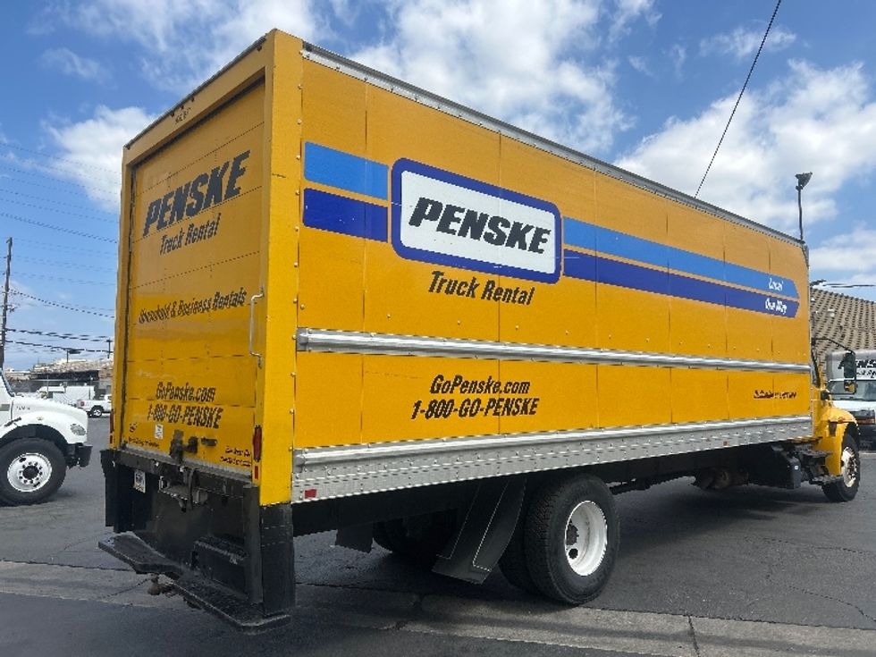 Medium Duty Box Truck-Light and Medium Duty Trucks-International-2021-MV607-La Mirada-CA-253,406\n\t\tmiles-$ 35,500 - Image 13
