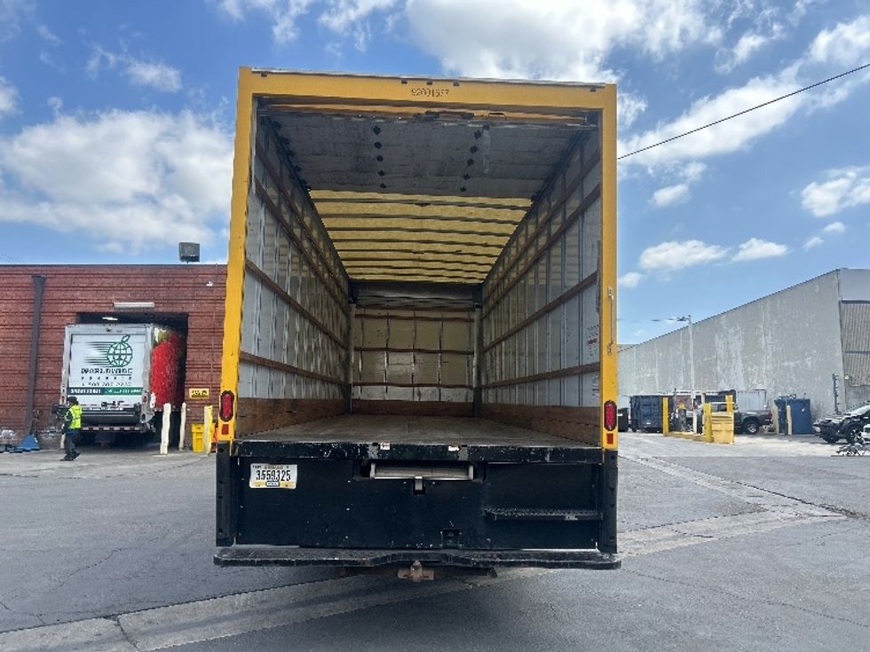 Medium Duty Box Truck-Light and Medium Duty Trucks-International-2021-MV607-La Mirada-CA-253,406\n\t\tmiles-$ 35,500 - Image 9