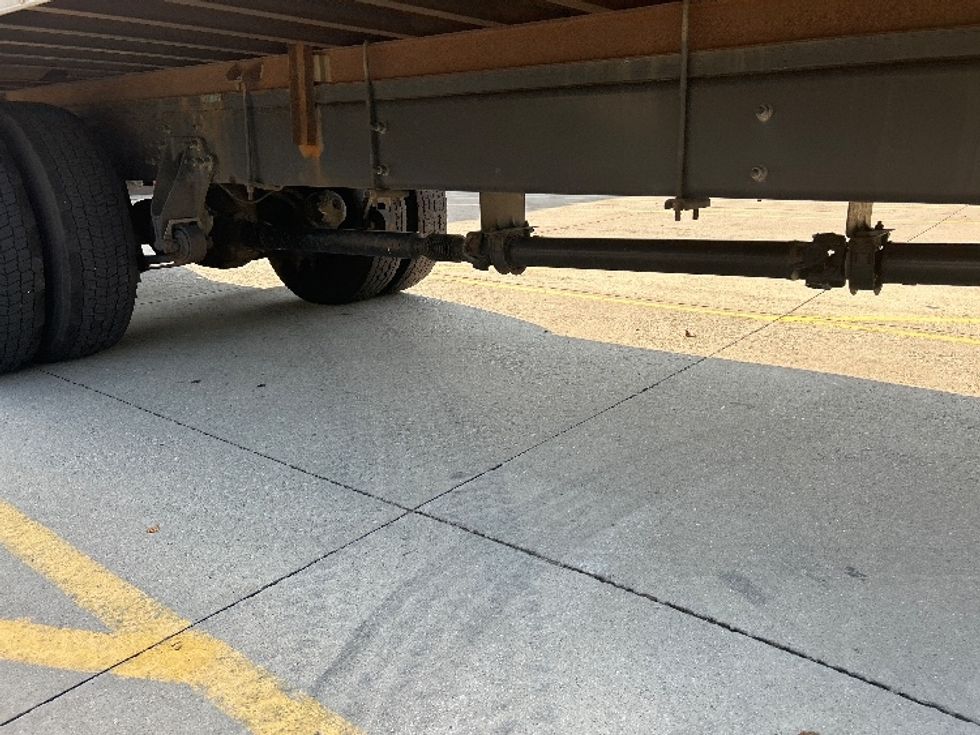 Medium Duty Box Truck-Light and Medium Duty Trucks-International-2021-MV607-La Porte-IN-200,410\n\t\tmiles-$ 42,750 - Image 14