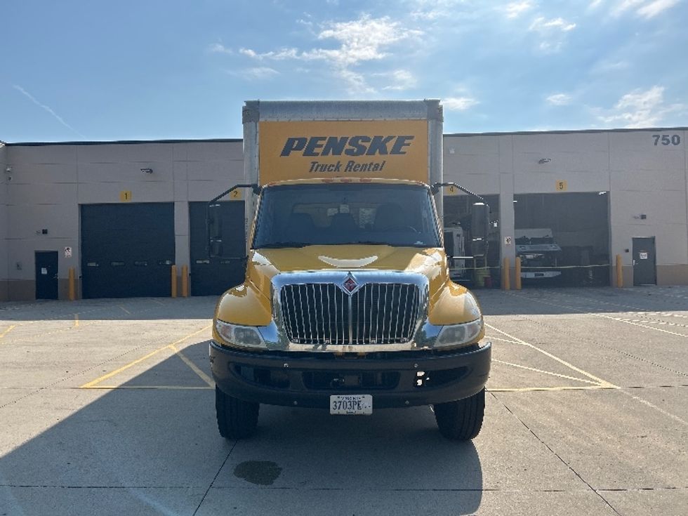 Medium Duty Box Truck-Light and Medium Duty Trucks-International-2021-MV607-La Porte-IN-200,410\n\t\tmiles-$ 42,750 - Image 2