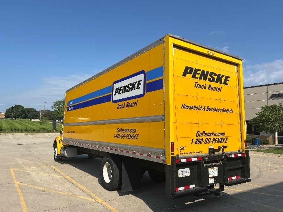 Medium Duty Box Truck-Light and Medium Duty Trucks-International-2021-MV607-La Porte-IN-200,410\n\t\tmiles-$ 42,750 - Image 6