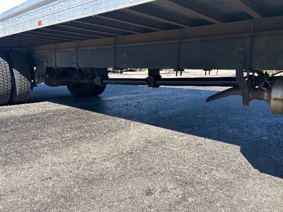 Medium Duty Box Truck-Light and Medium Duty Trucks-International-2021-MV607-La Porte-IN-206,233\n\t\tmiles-$ 48,750 - Image 14