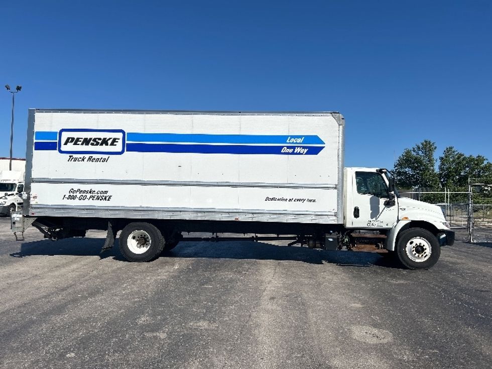 Medium Duty Box Truck-Light and Medium Duty Trucks-International-2021-MV607-La Porte-IN-206,233\n\t\tmiles-$ 48,750 - Image 15
